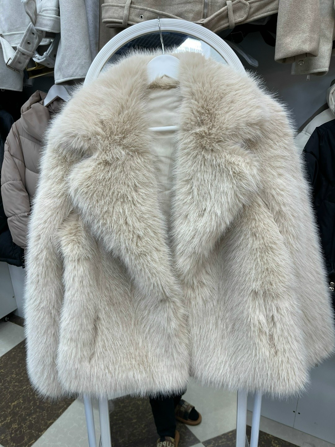 искусственная шуба,шуба из эко меха,женская шуба,шуба,пальто из искусственного меха