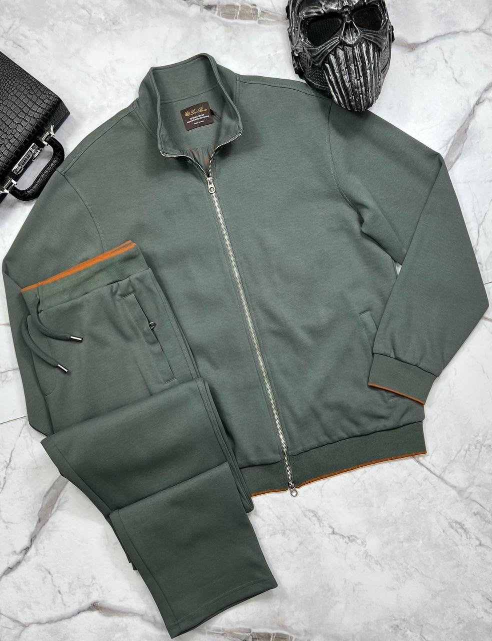 костюм спортивный loro piana,костюм brunello cucinelli,спортивный костюм brunello cucinelli,мужской костюм loro piana,мужской спортивный костюм