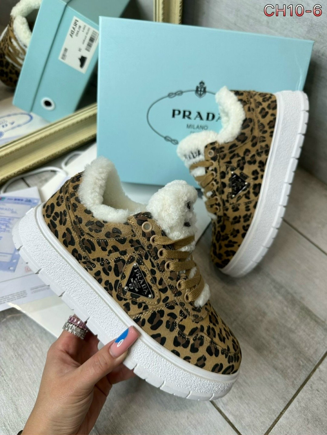 ,луноходы на шнуровке, женская,дутики prada,прада дутики женские зимние