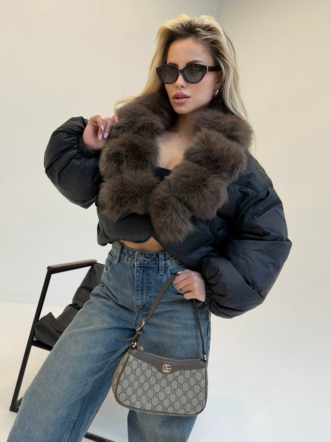 куртка с мехом,куртка с натуральным мехом,пуховик с натуральным мехом,куртка женская с натуральным мехом,короткий пуховик