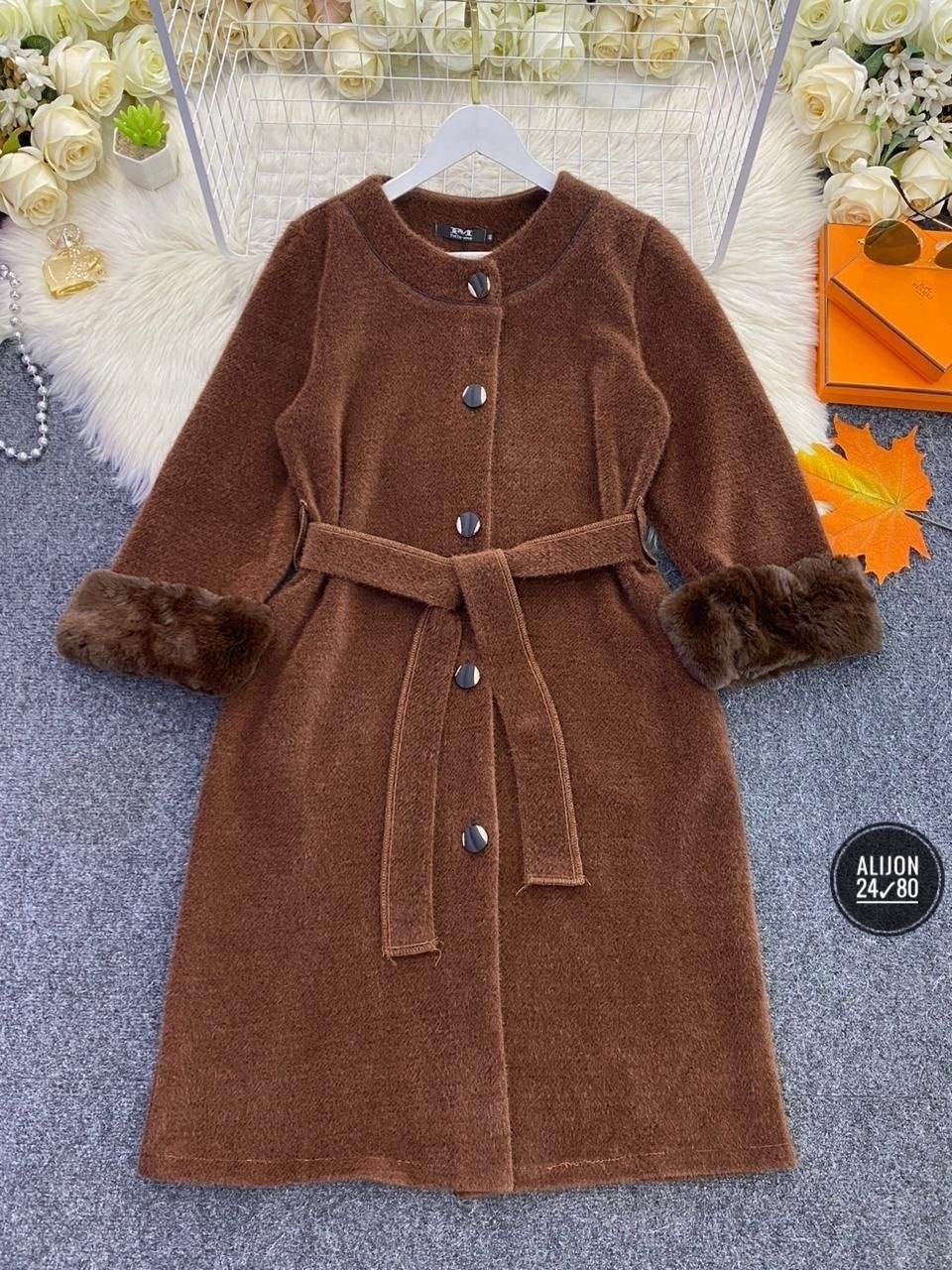 пальто из меха,женская дубленка,женское пальто,мутоновая шуба,пальто