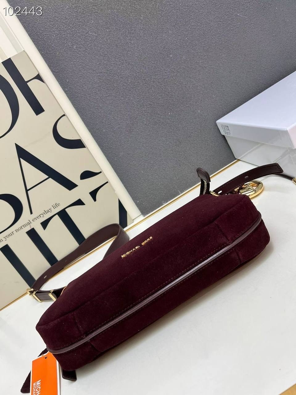 замшевая сумка,сумка,сумка на плечо,женская сумка,сумка coccinelle из натуральной замши