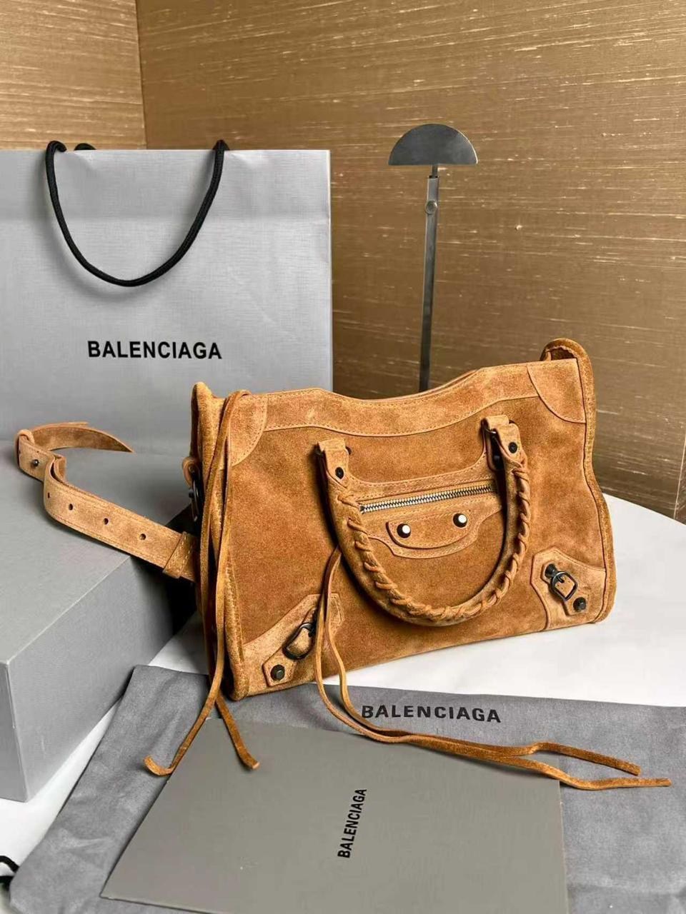 сумка balenciaga neo classic city,сумка balenciaga женская серая,сумка баленсиага серая,balenciaga сумка женская,сумка баленсиага коричневая