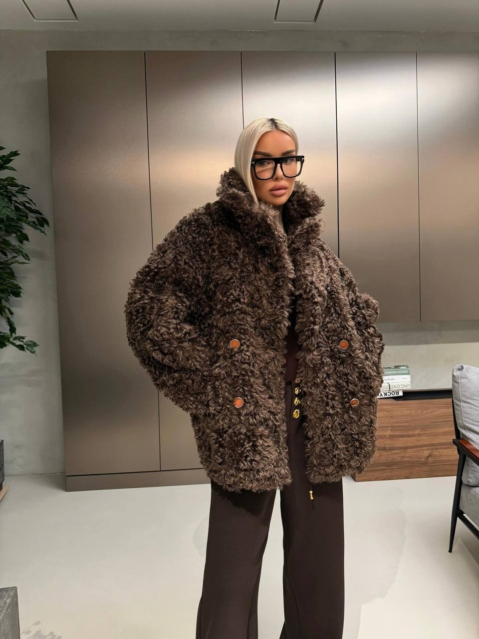 искусственная шуба,зимняя мода,шуба,женская шуба,шуба из искусственного меха
