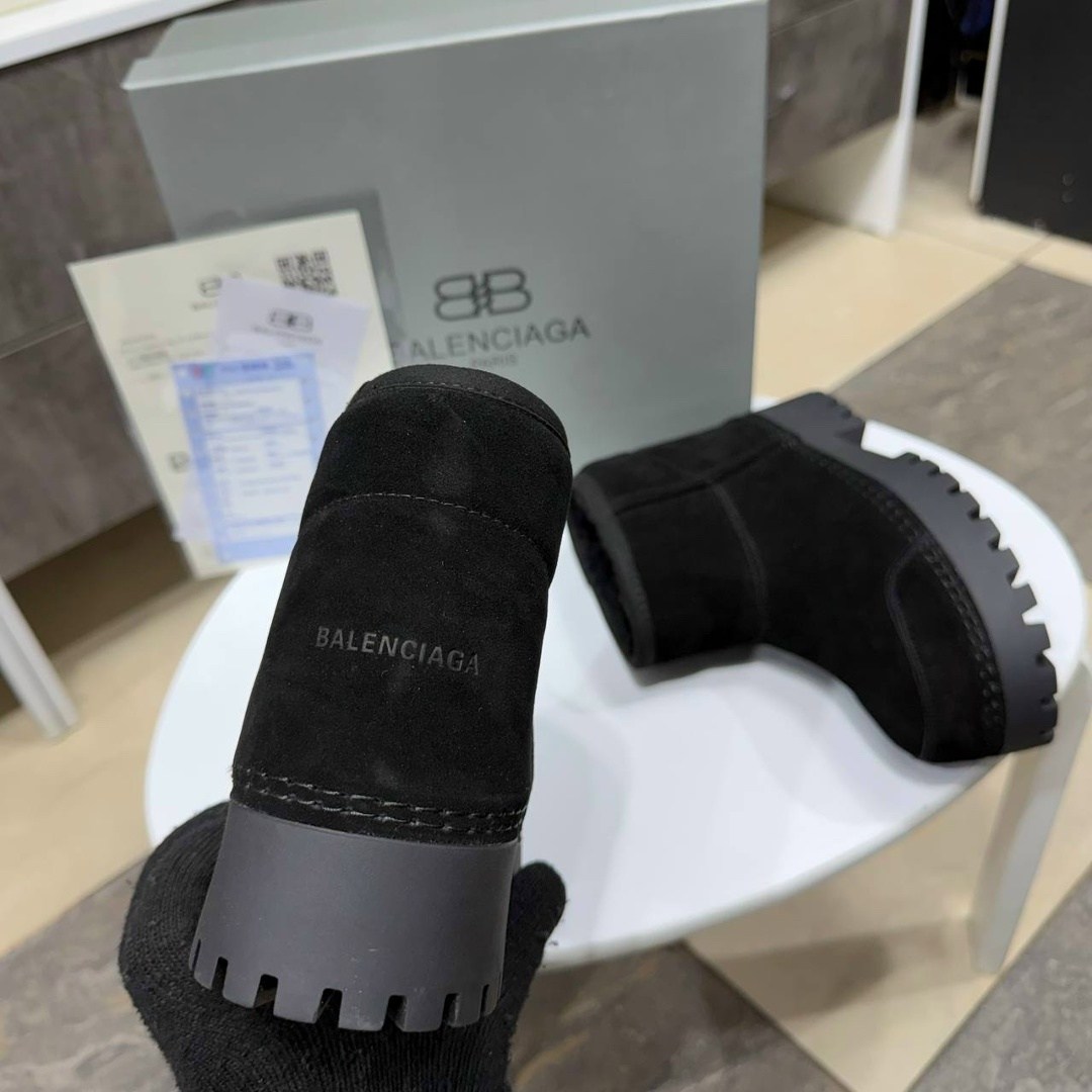 зимние женские брендовые ботинки balenciaga alaska fur bootie premium,,ботинки balenciaga alaska fur bootie premium,женские ботинки balenciaga premium alaska fur low boot - black,угги женские