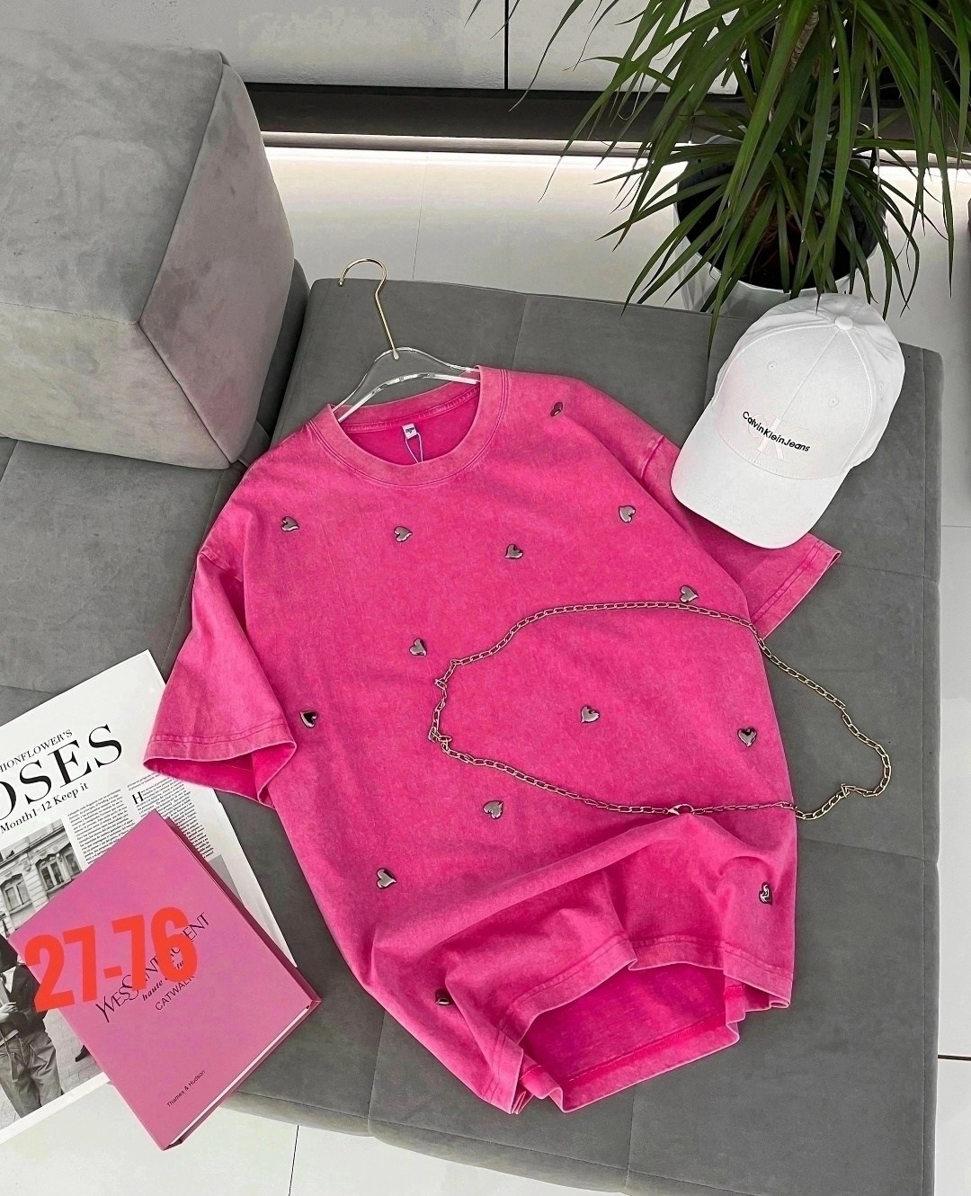 футболка женская варенка оверсайз,футболка оверсайз со стразами камнями серая mesale,футболка оверсайз со стразам,футболка оверсайз варенка со стразами серая варенка micca,футболочка в стиле оверсайз