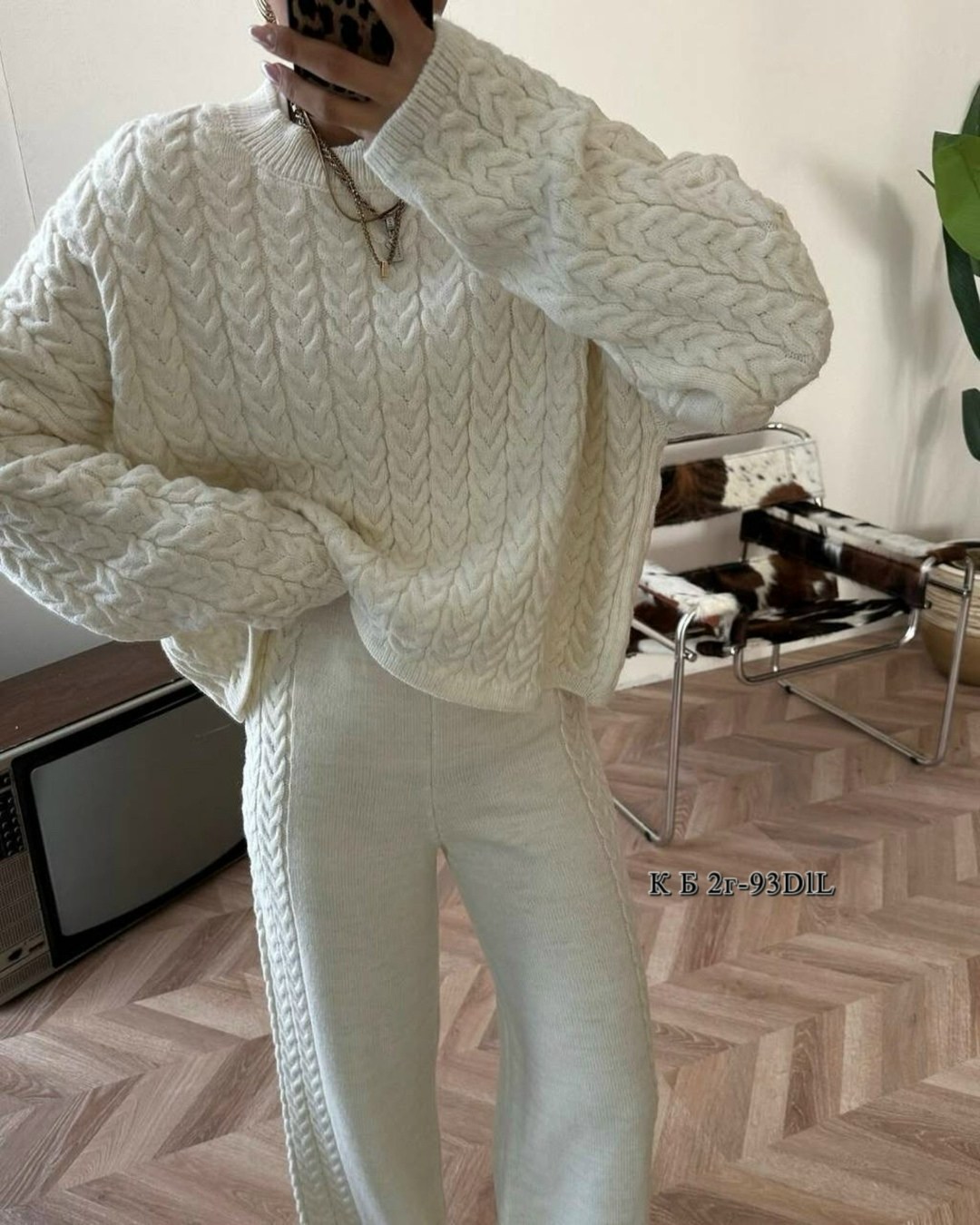 вязаный костюм женский,костюм вязаный оверсайз с брюками,костюм вязаный,костюм кашемировый,fendi вязанный костюм женский трендовый