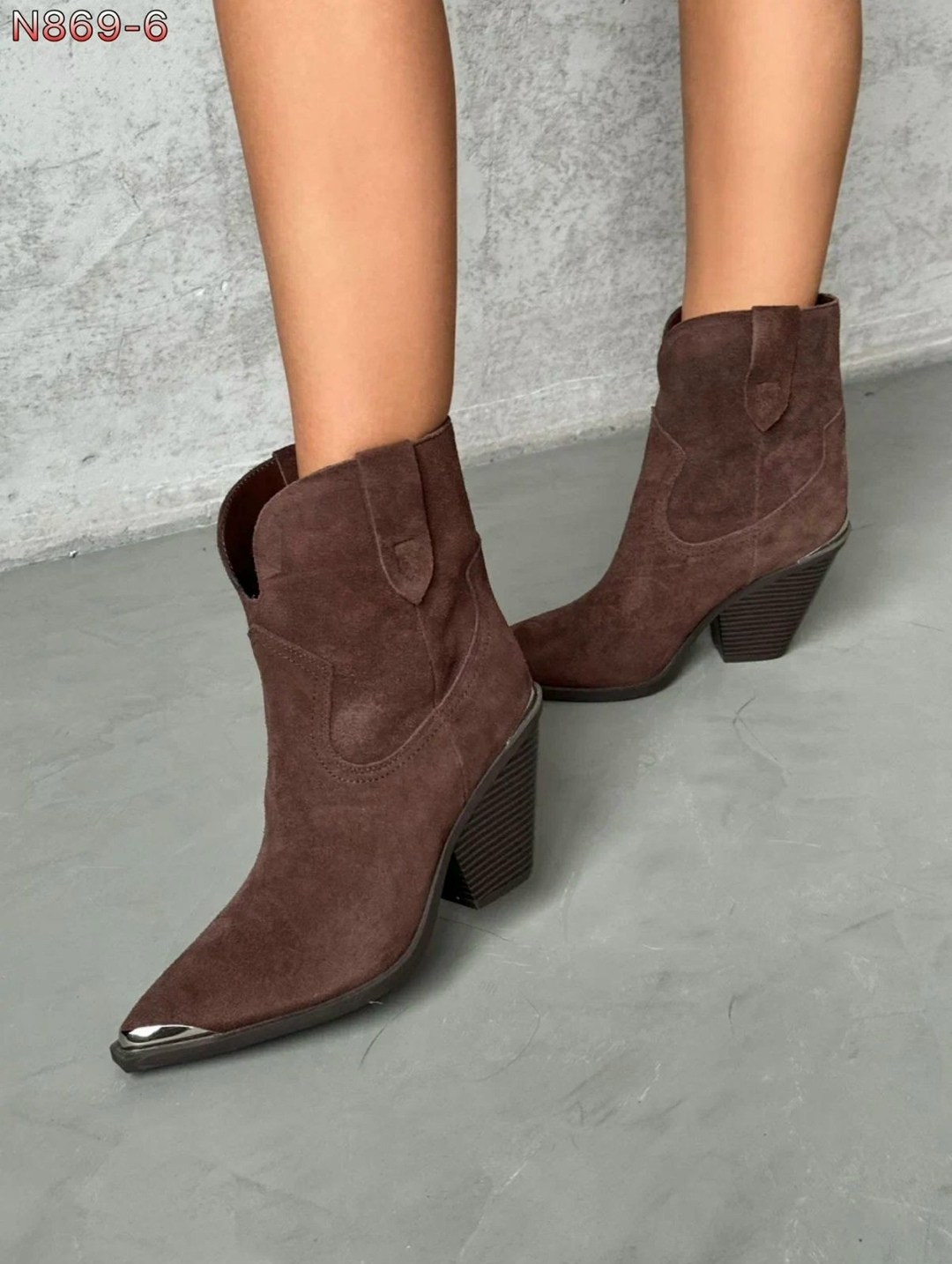 казаки демисезонные ботинки замшевые,замшевые ботильоны,казаки замшевые эконика,замшевые казаки,женская