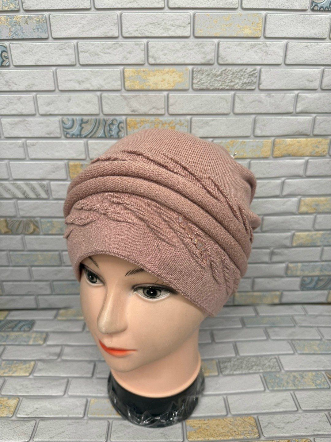 шапка трикотажная,женская трикотажная шапка,шапка женская,шапка для женщин,шапка женская на флисе