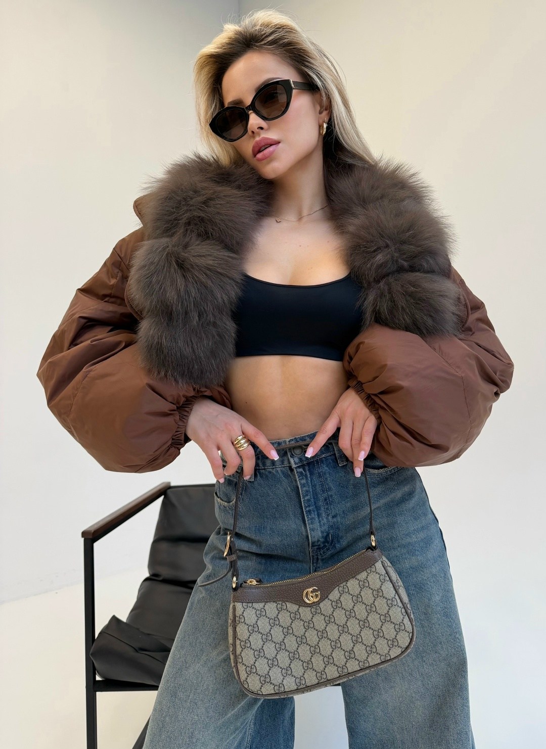 куртка с мехом,куртка с натуральным мехом,пуховик с натуральным мехом,куртка женская с натуральным мехом,короткий пуховик