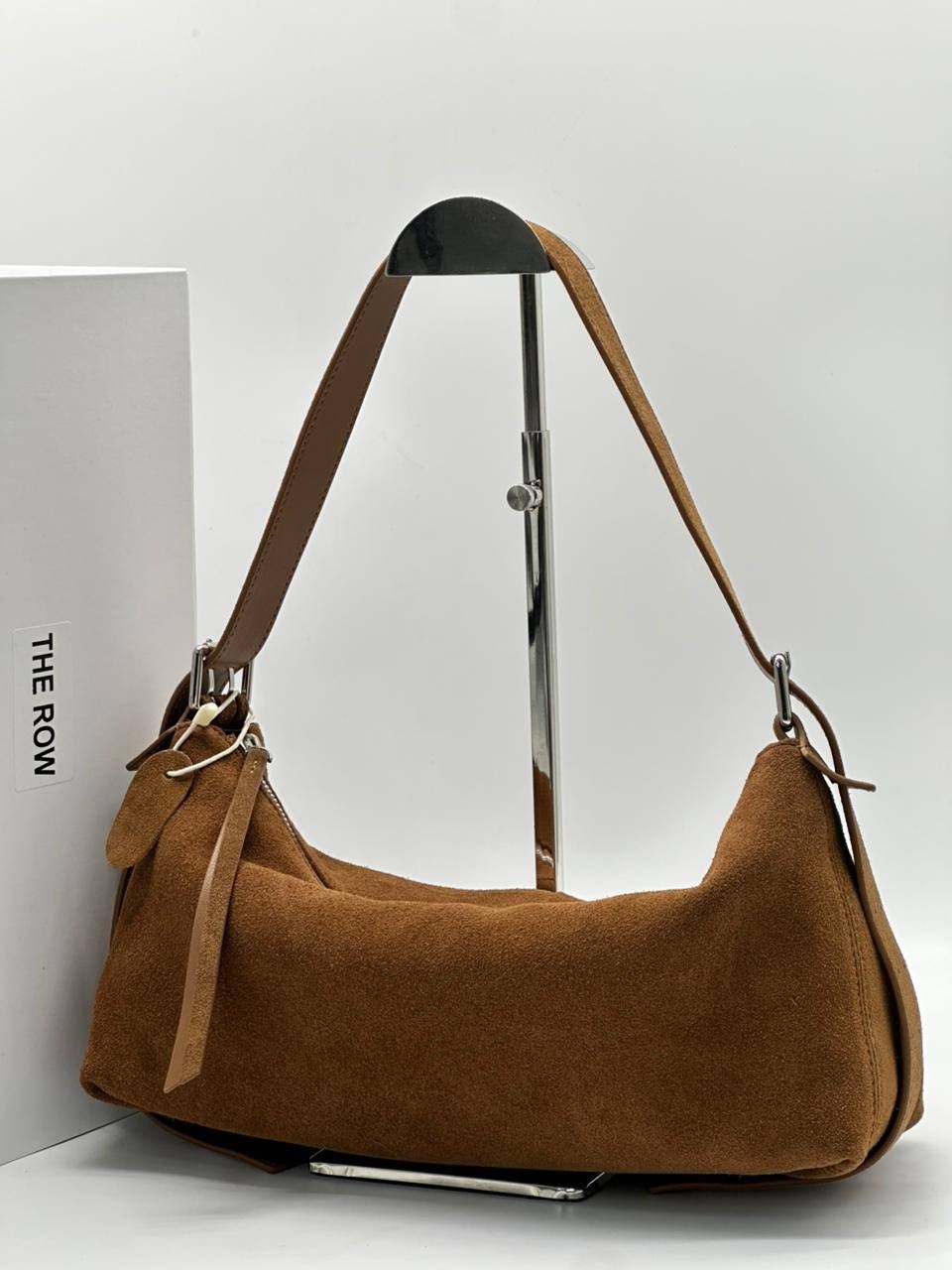 замшевая сумка,сумка замшевая женская,сумка женская замшевая на плечо натуральная замша,большая сумка хобо из натуральной замши, цвет коричневый,сумка из натуральной замши