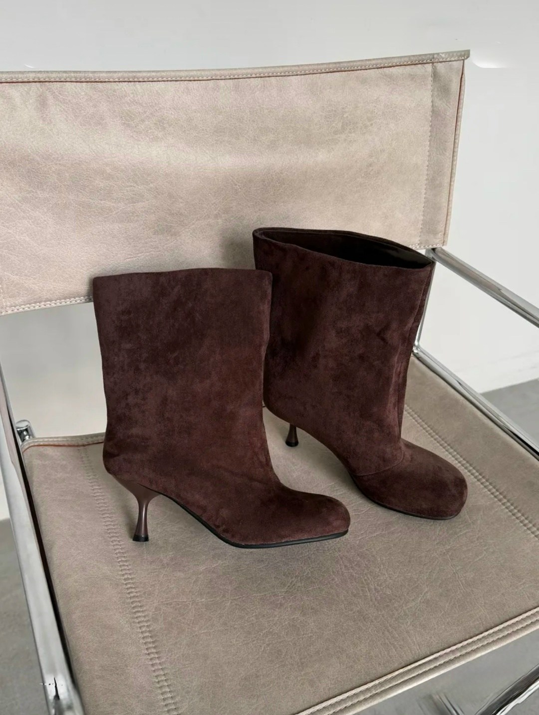 ботильоны замшевые,ботильоны женские,ботильоны,коричневые ботильоны,замшевые ботинки эконика