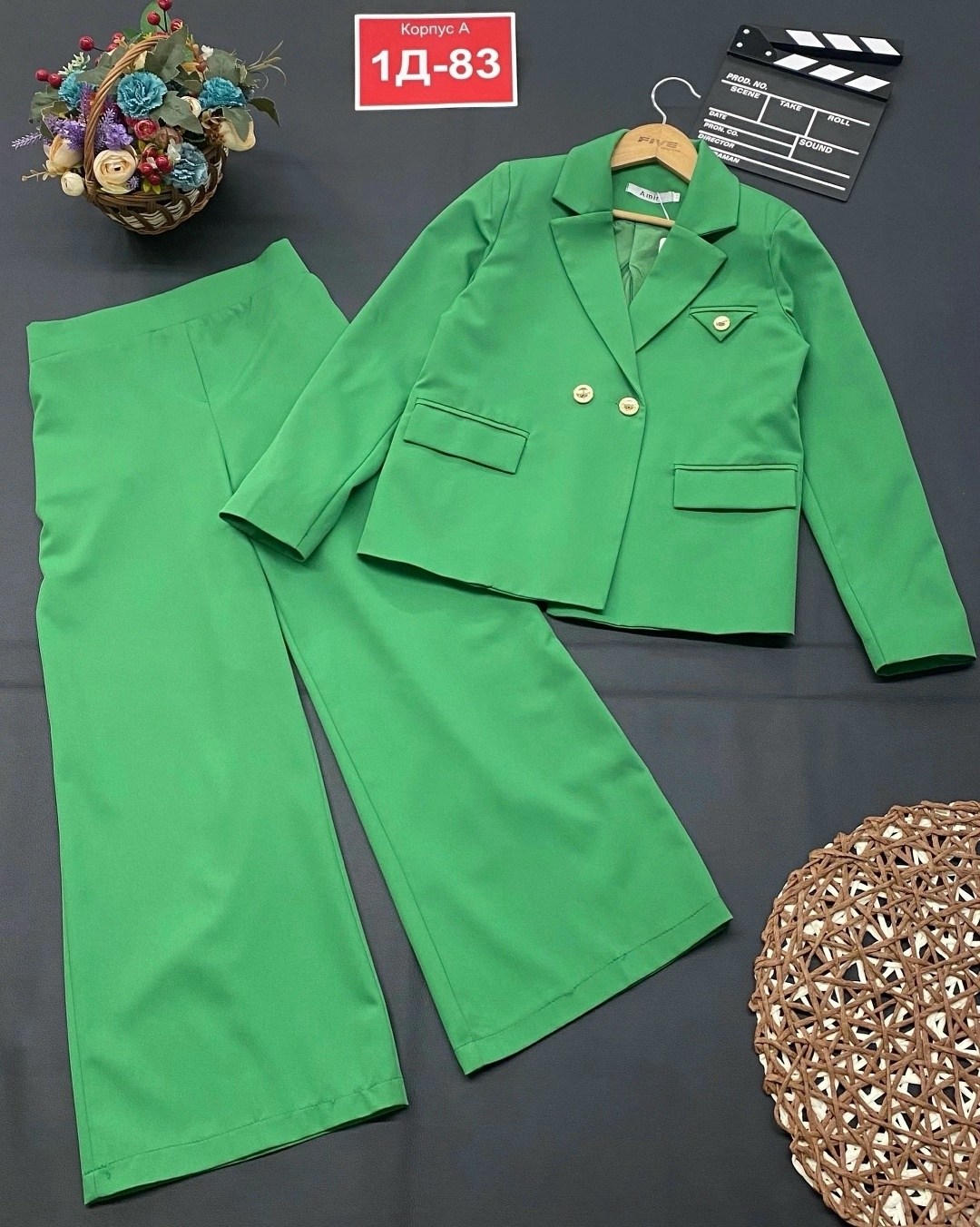 костюм двойка,брючный костюм для девочек,костюм подростковый,костюм для девочек,женский костюм двойка