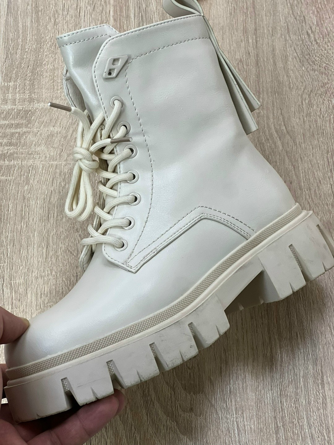 ботинки женские,,ботинки белые женские,ботинки женские челси,ботинки челси