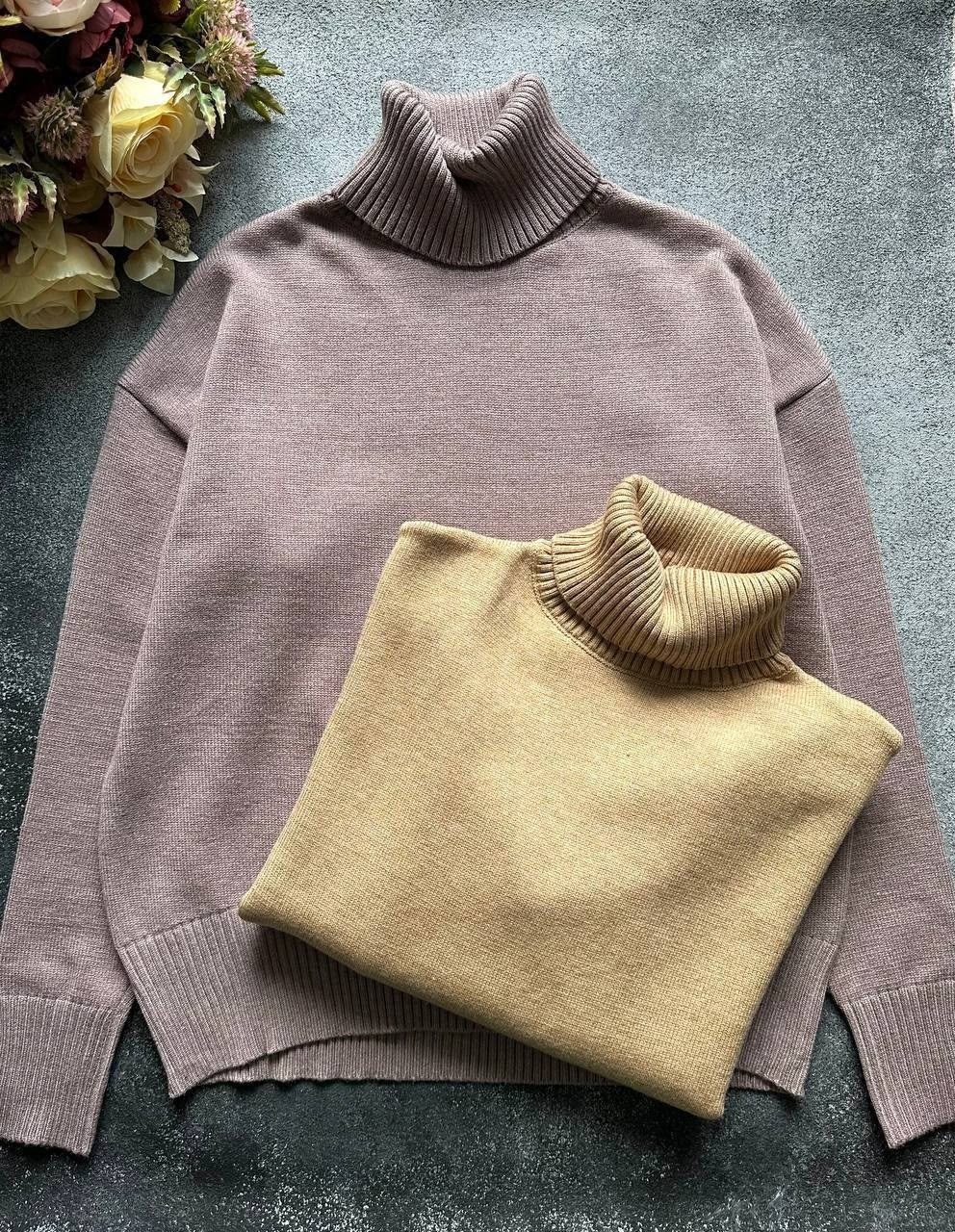 свитер женский оверсайз,cвитер оверсайз с горлом,бежевый свитер,свитер с высоким воротом,свитер оверсайз бежевый