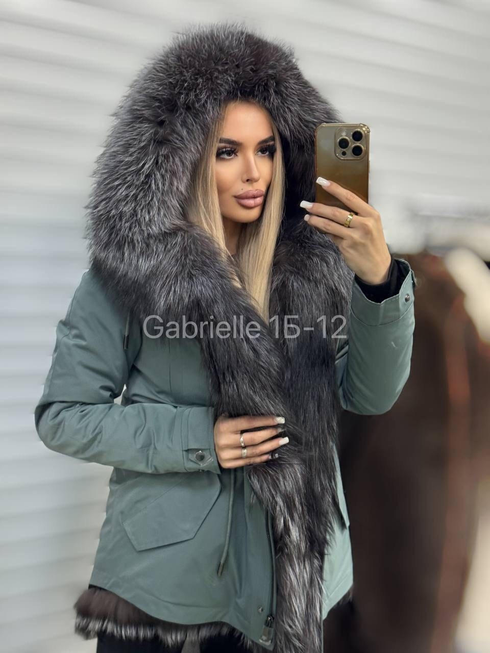 парки с чернобуркой,парка с натуральным мехом,парка с мехом чернобурки,парки с мехом чернобурки,парка с чернобуркой