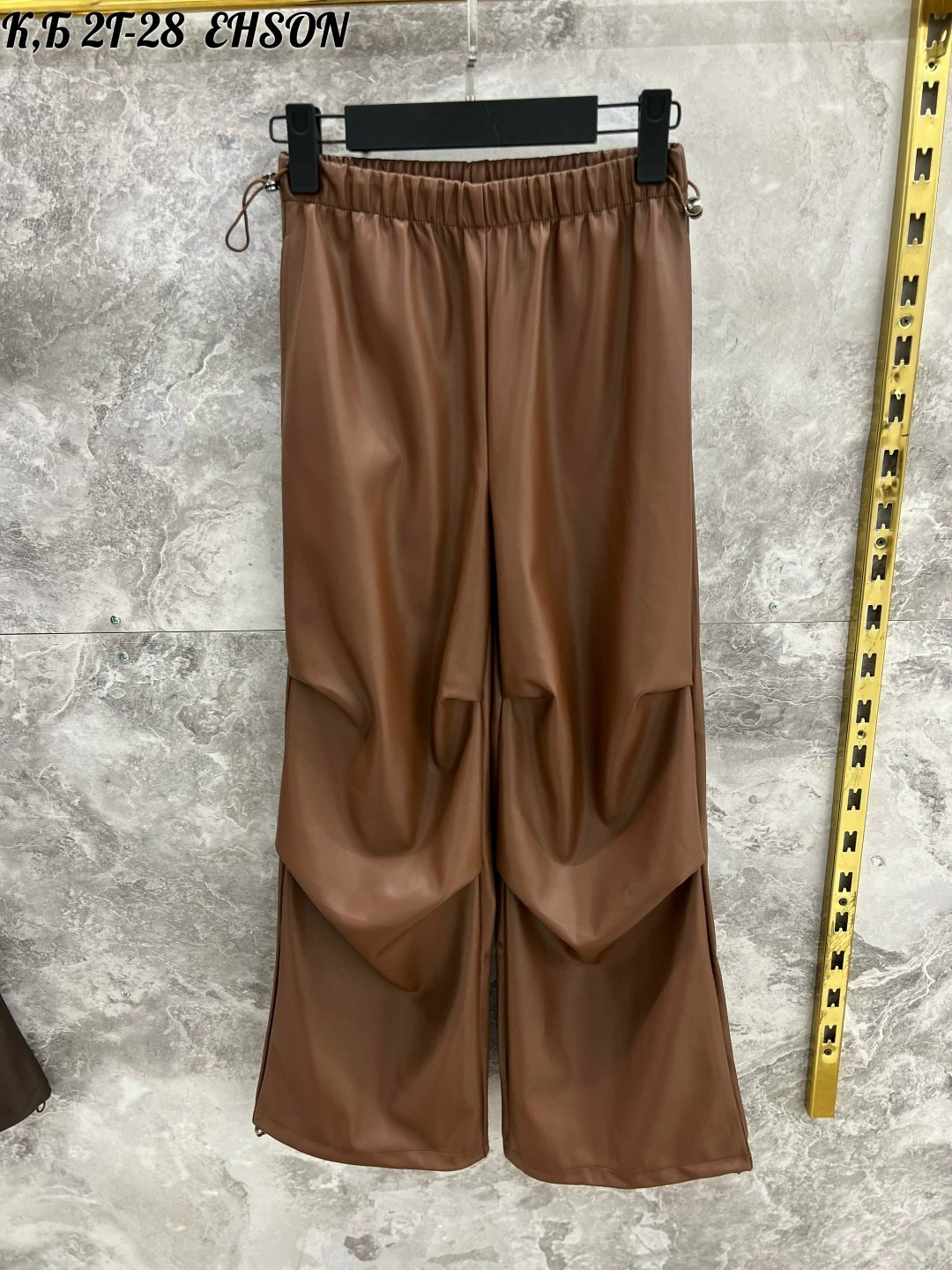 брюки палаццо экокожа,брюки классические,кожаные штаны,брюки женские,повседневные брюки