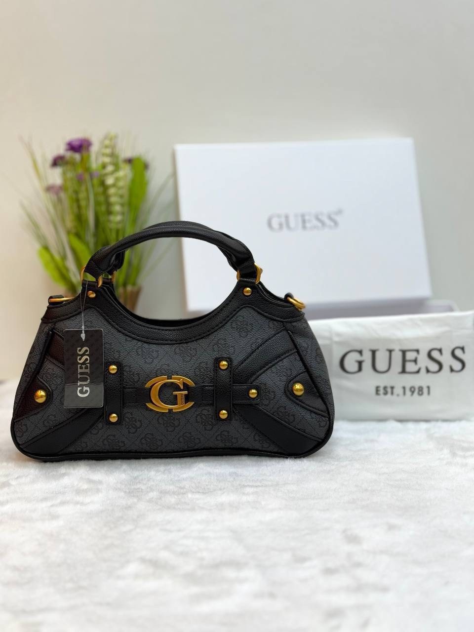 сумка guess,женская сумка guess,сумка через плечо guess,сумка на плечо guess,сумка guess кросс-боди