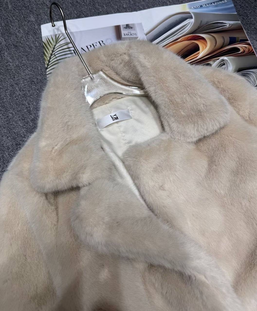 пальто из искусственного меха,женская шуба из искусственного меха норки короткая зимняя шуба с воротником-стойкой,женские толстые свободные куртки из искусственного меха норки,женская толстая свободна