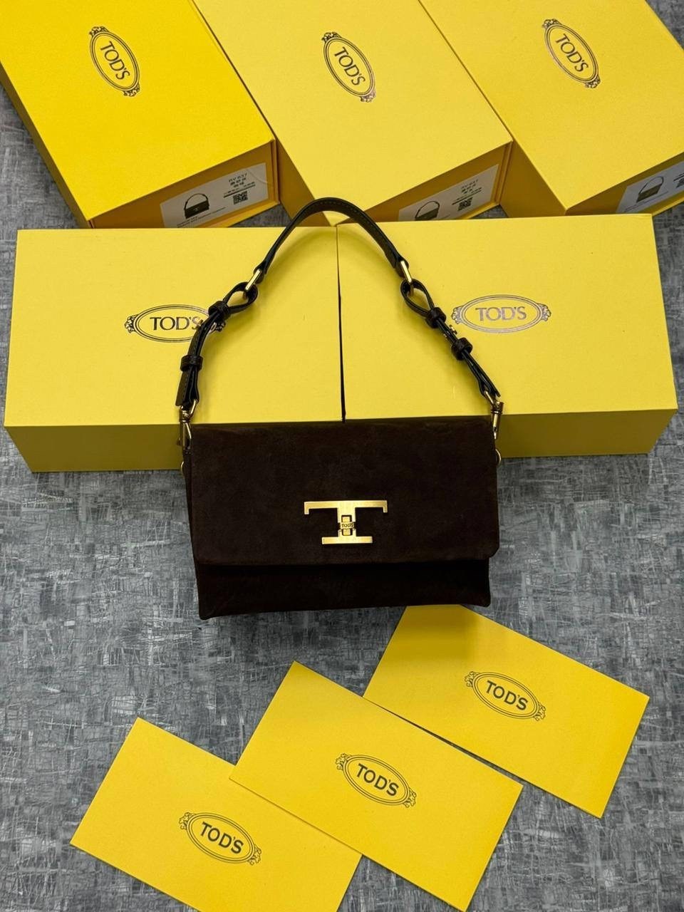 сумка,сумки модные,женская сумка,женская брендовая сумка,сумка фенди зеленая замшевая