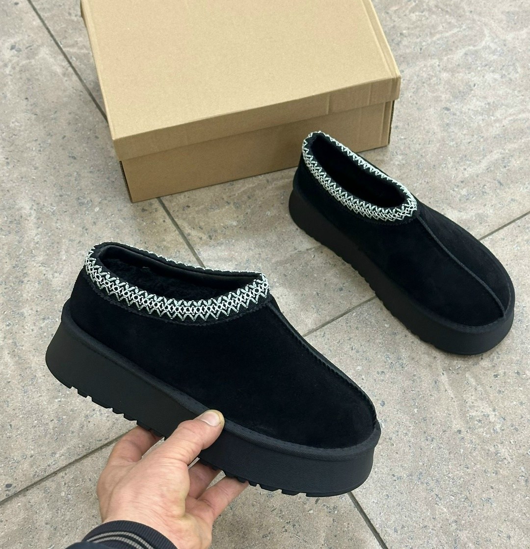 ,угги-мокасины замшевые натуральные зимние черные размер 36,женская ,модные угги,женские угги