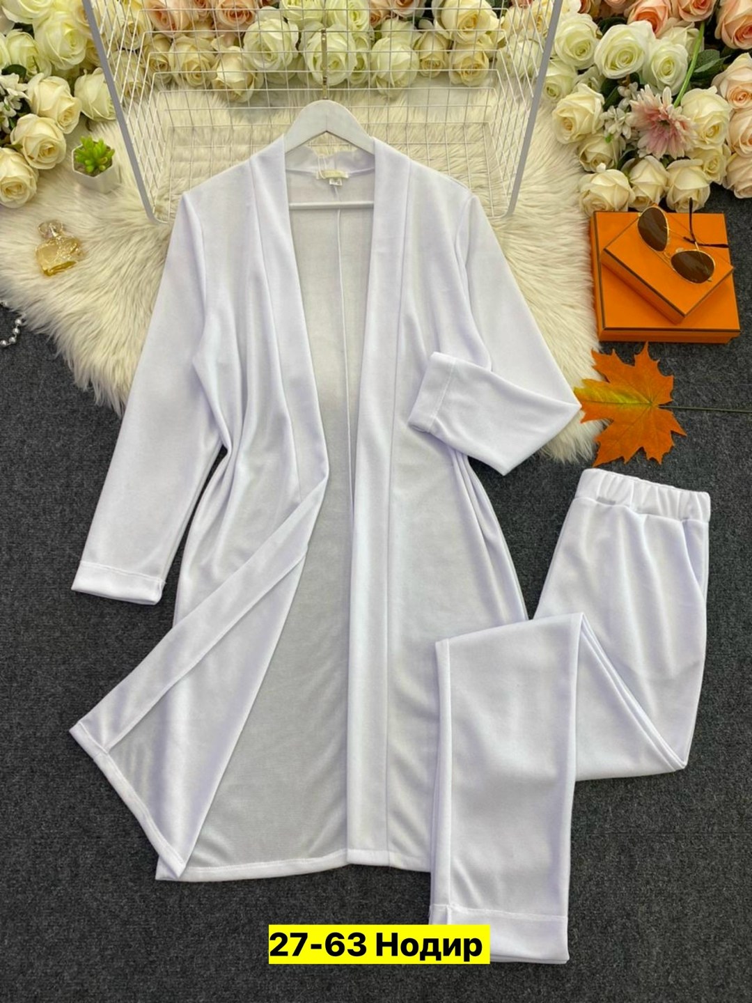 брючный костюм,брючный трикотажный костюм,белый брючный костюм,костюм с брюками,женские костюмы