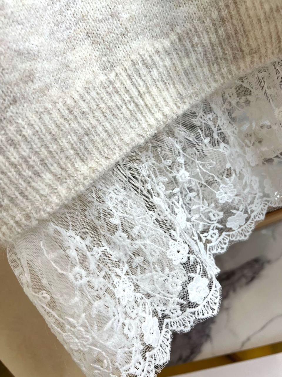 трикотажные костюмы,костюм с брюками,костюм брючный белый,вязаные костюмы,трикотажный брючный костюм белый