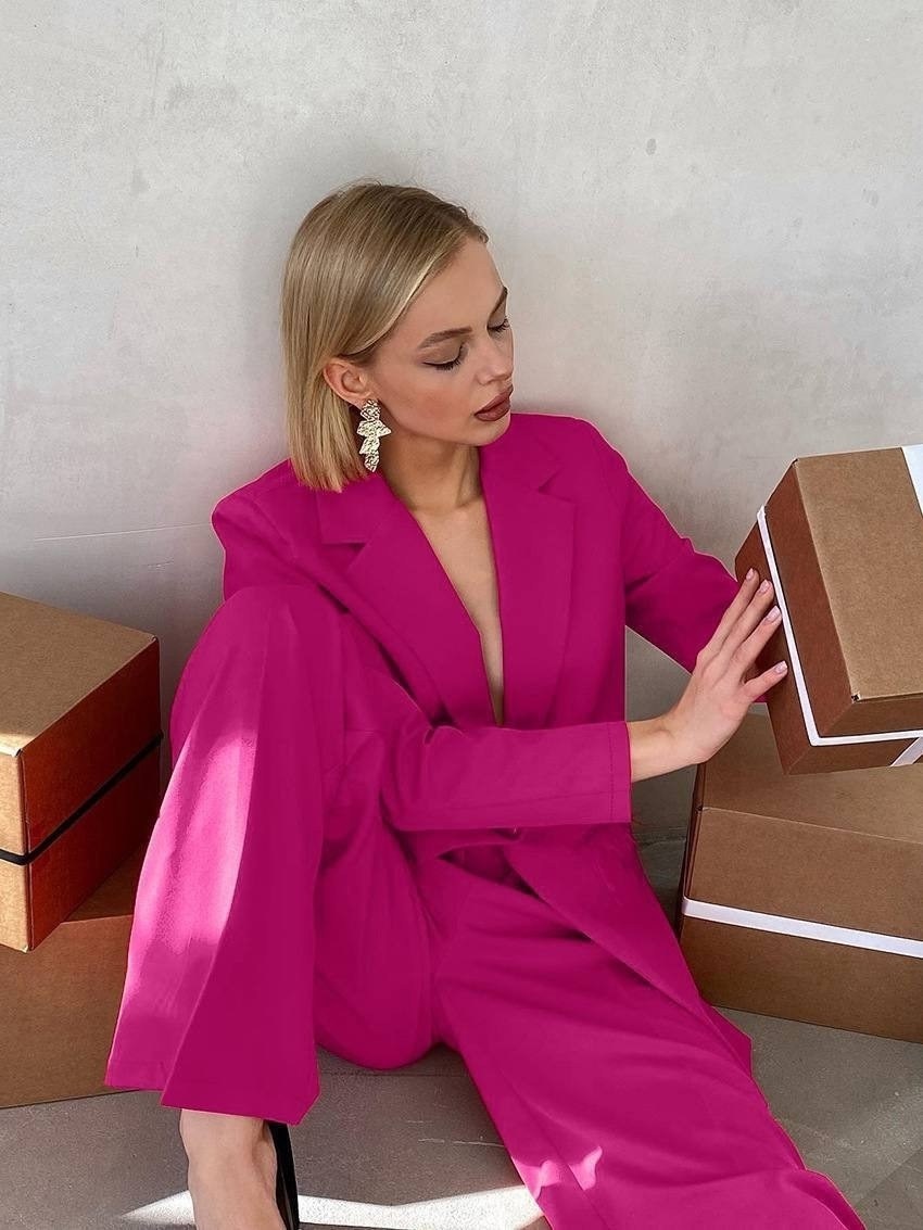 женский брючный костюм,малиновый брючный костюм,розовый брючный костюм,женский костюм брючный классический палаццо малиновый,классический брючный костюм