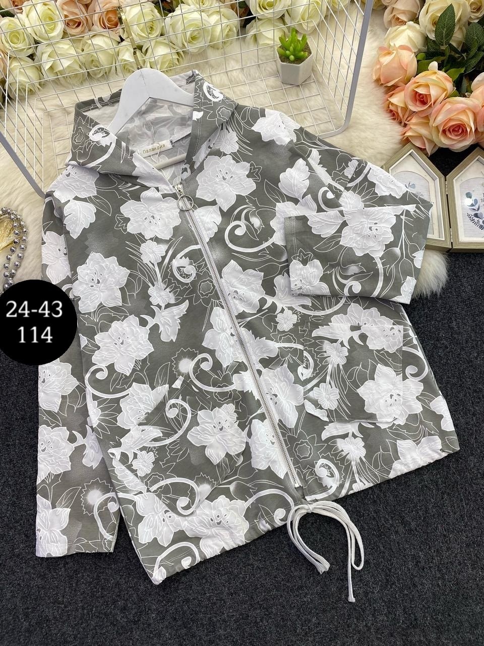 ветровка женская,легкая куртка,демисезонная куртка,женская куртка,ветровка