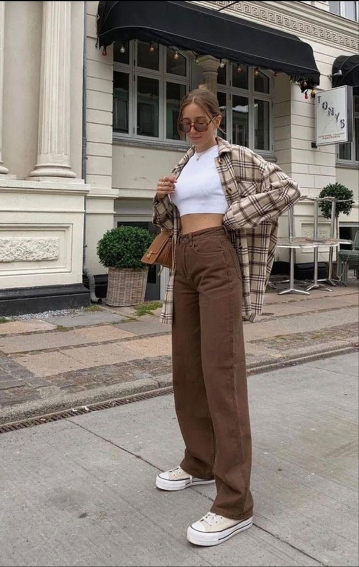 коричневые джинсы широкие,летние женские коричневые джинсы с высокой талией,коричневые джинсы женские широкие,джинсы женские с завышенной талией,женские коричневые джинсы с высокой талией