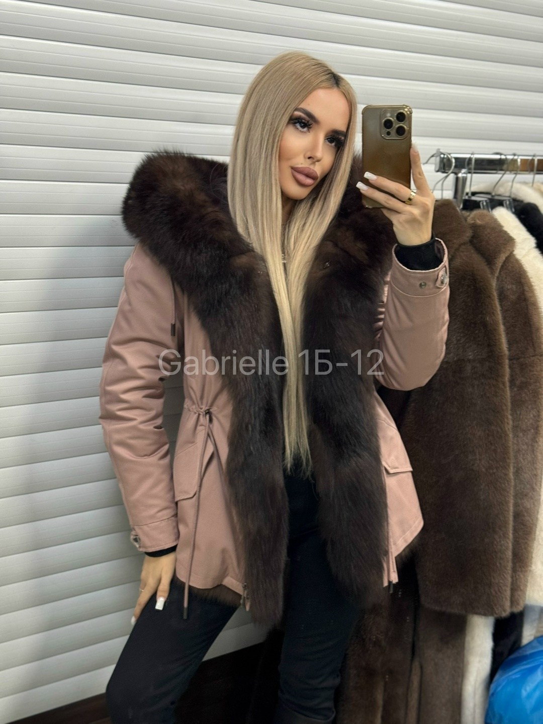 парки с мехом,парка с мехом,парка с натуральным мехом,парка зимняя с натуральным мехом,женская парка с мехом