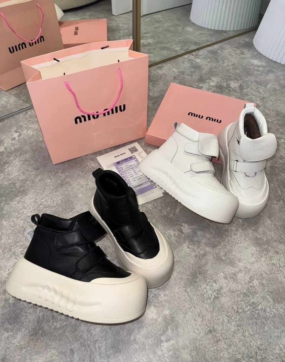 ,женская ,женские зимние ботинки balenciaga,зимние ботинки на толстой подошве женские,зимняя