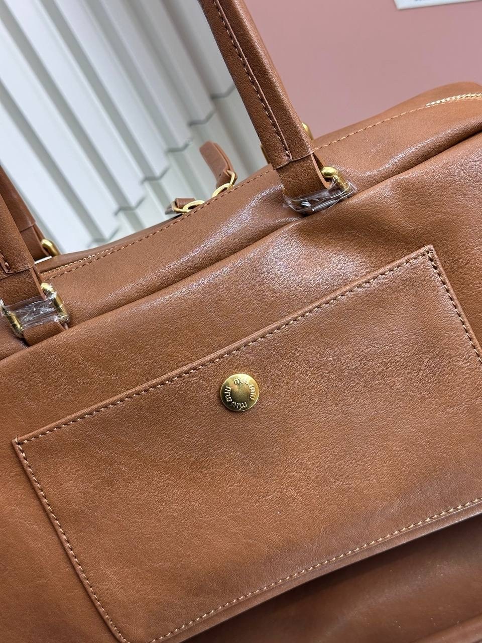 сумка miu miu,сумка miu miu коричневый,сумки женская,сумка,женская кожаная сумка miu miu arcadie mini коричневая