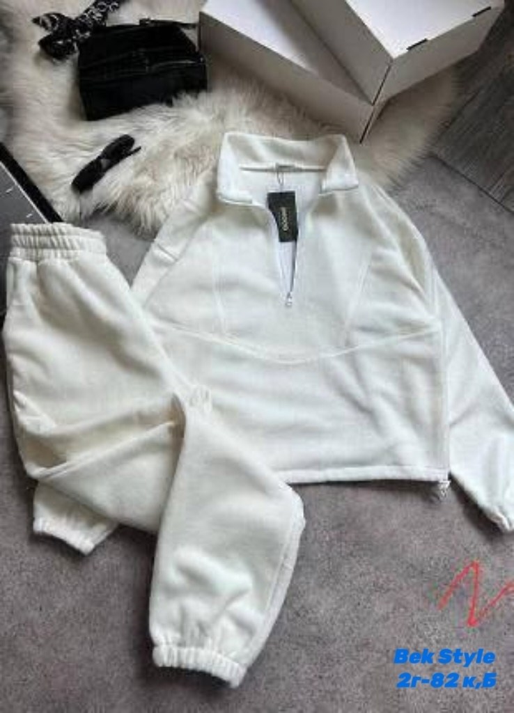 спортивный костюм женский,спортивные костюмы женские на флисе,костюм флис женский,спортивные костюмы,костюм на флисе