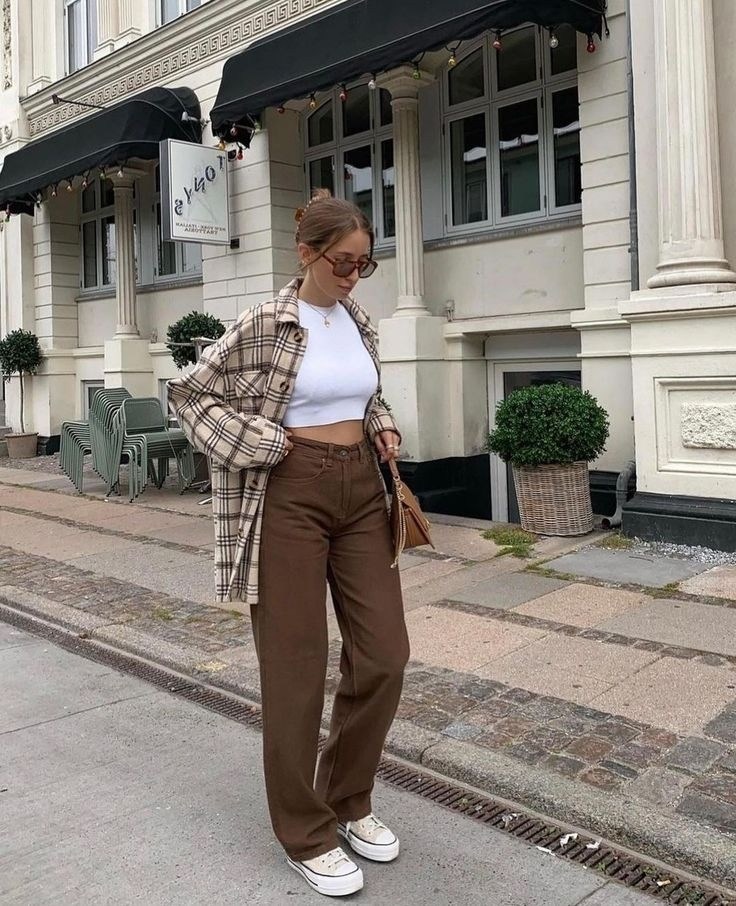 коричневые джинсы широкие,летние женские коричневые джинсы с высокой талией,коричневые джинсы женские широкие,джинсы женские с завышенной талией,женские коричневые джинсы с высокой талией