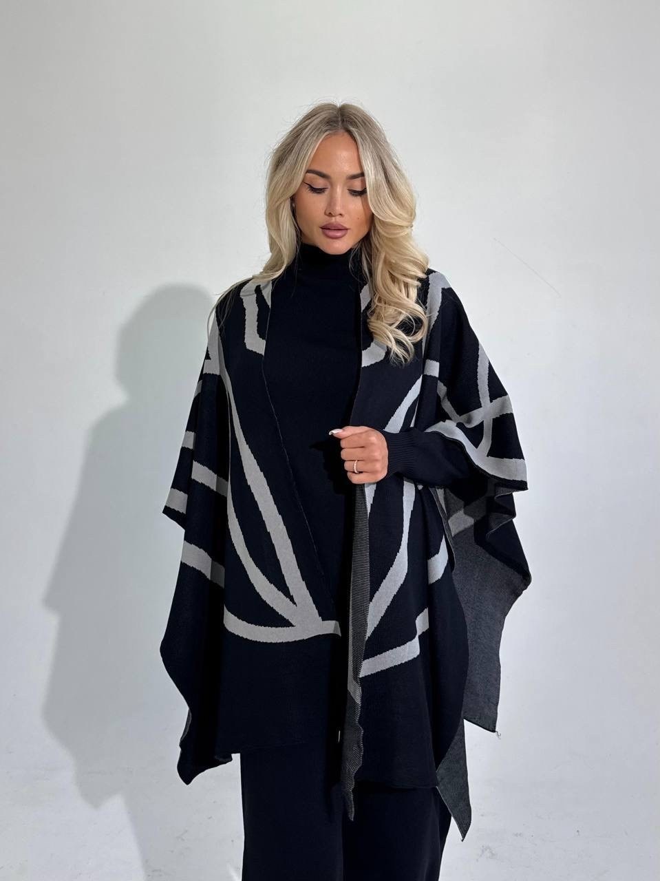 пончо,пончо женское,костюм с брюками,вязаное пончо,пончо накидка