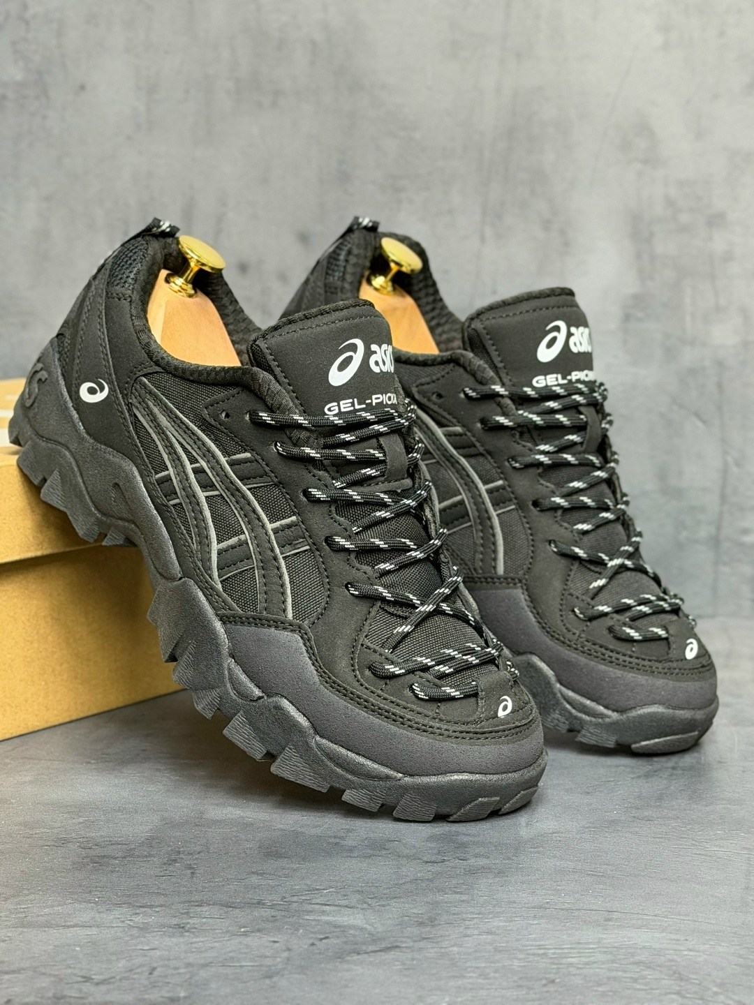 мужские кроссовки asics,кроссовки asics gel-pickax black,кроссовки asics gel pickax,кроссовки asics,кроссовки asics gel