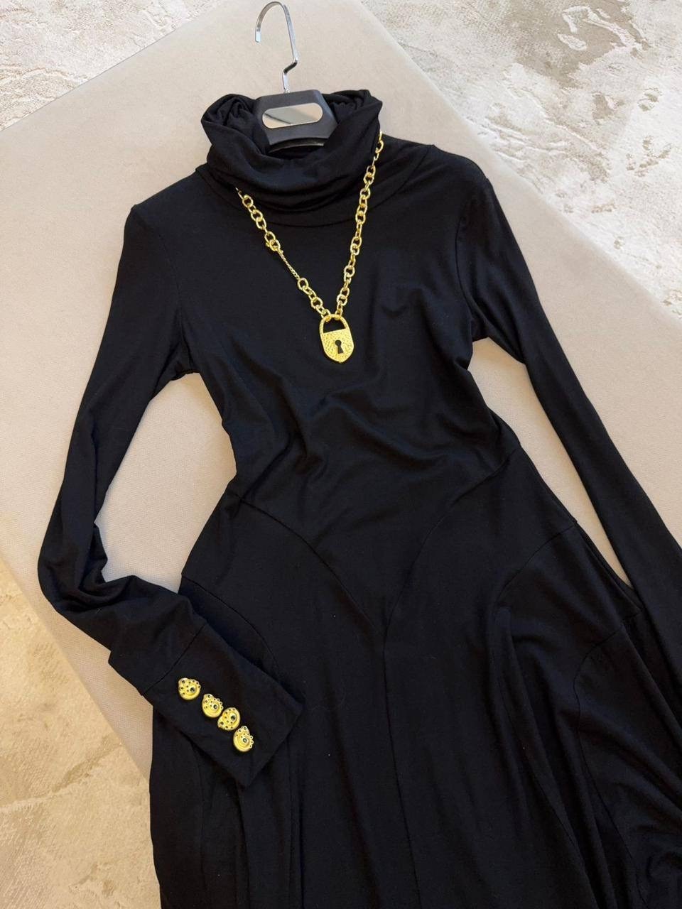 элегантные наряды,длинное черное платье,платье идеальное,трикотажное платье,модное платье