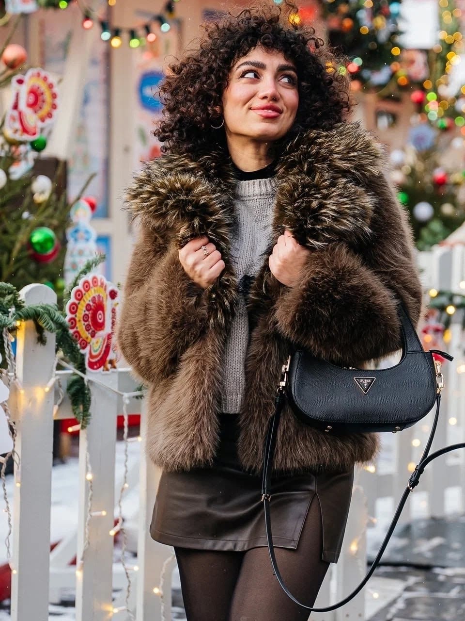 шуба искусственная короткая экошуба,шуба искусственная,шуба искусственная белая foxa casual,женская шуба,шуба искусственная короткая экошуба fur_bougie