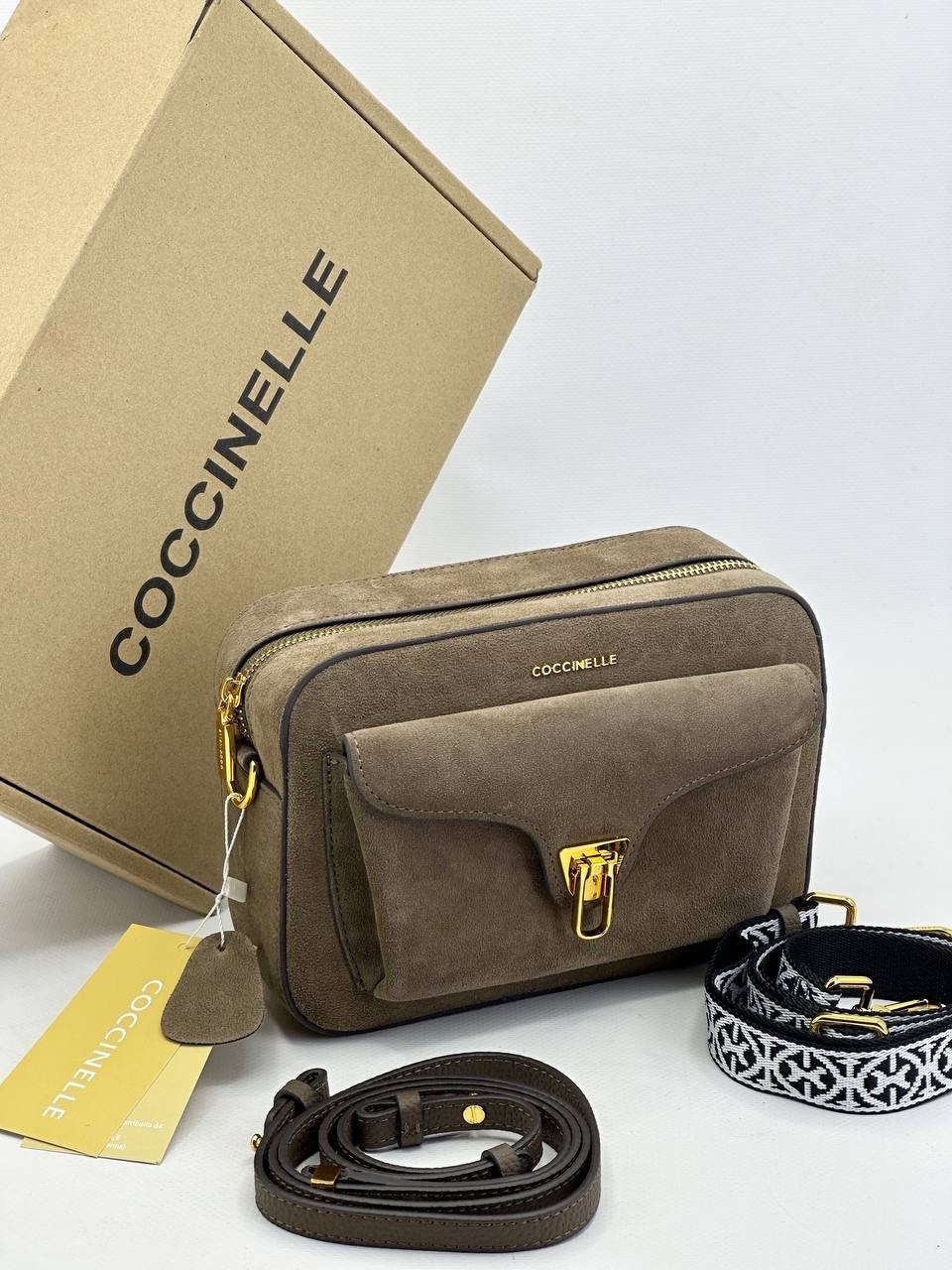 сумка coccinelle,женская сумка coccinelle,coccinelle liya medium suede,coccinelle beat soft,замшевая сумка coccinelle