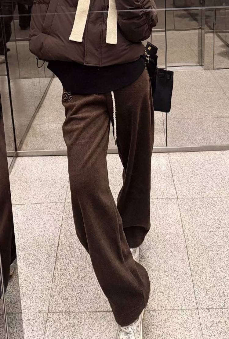 модные брюки,модные штаны,спортивные брюки,широкие брюки,спортивные брюки женские