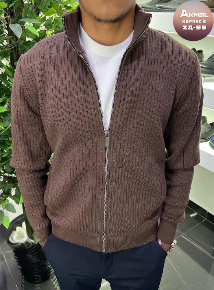 костюм спортивный мужской,костюм мужской стильный,мужские летние костюмы,мужская мода,костюм бежевый мужской