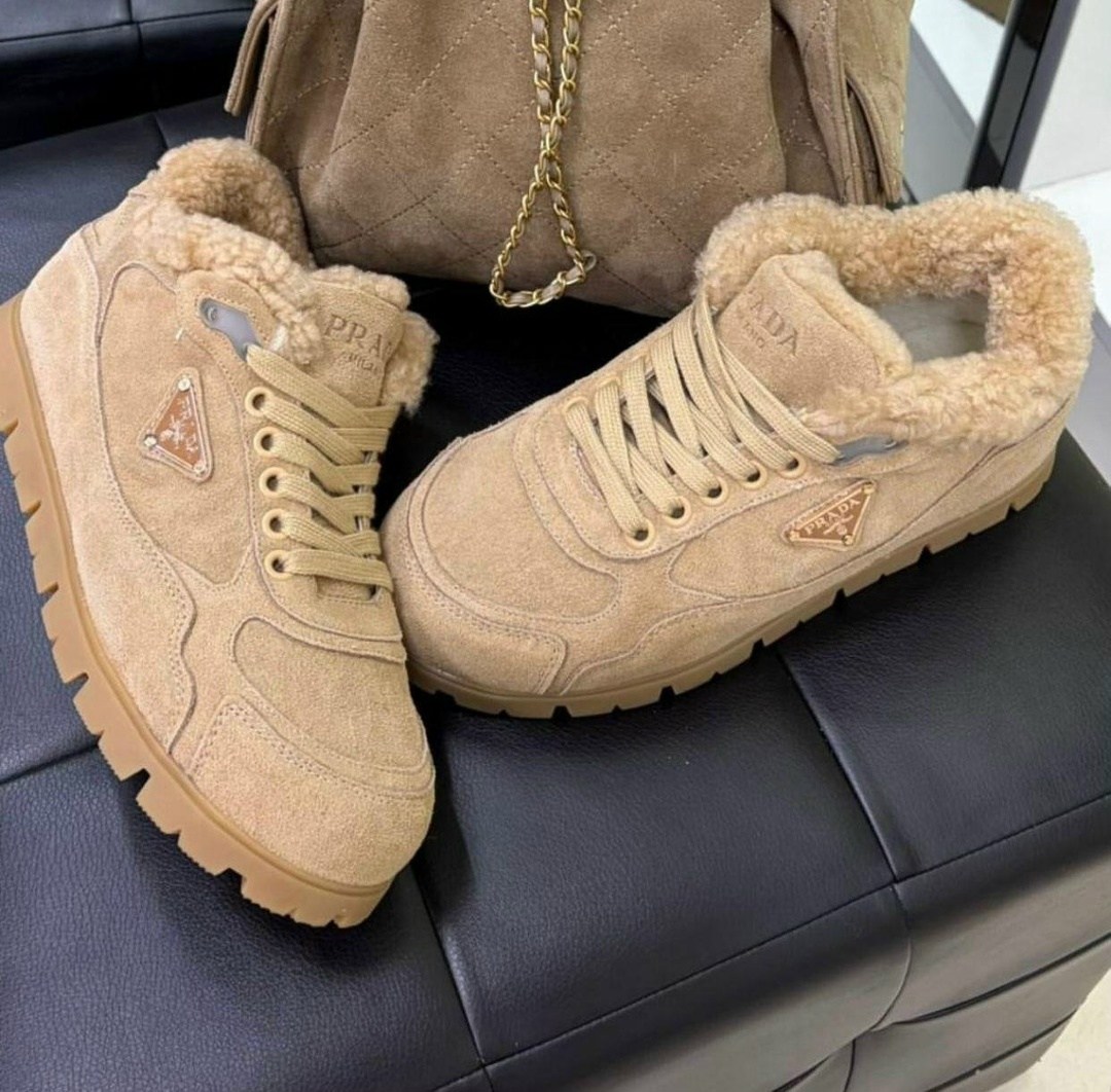 кроссовки женские зимние prada,кроссовки prada,женские кроссовки prada,кроссовки женские prada с мехом,кроссовки prada замшевые зимние на меху premium