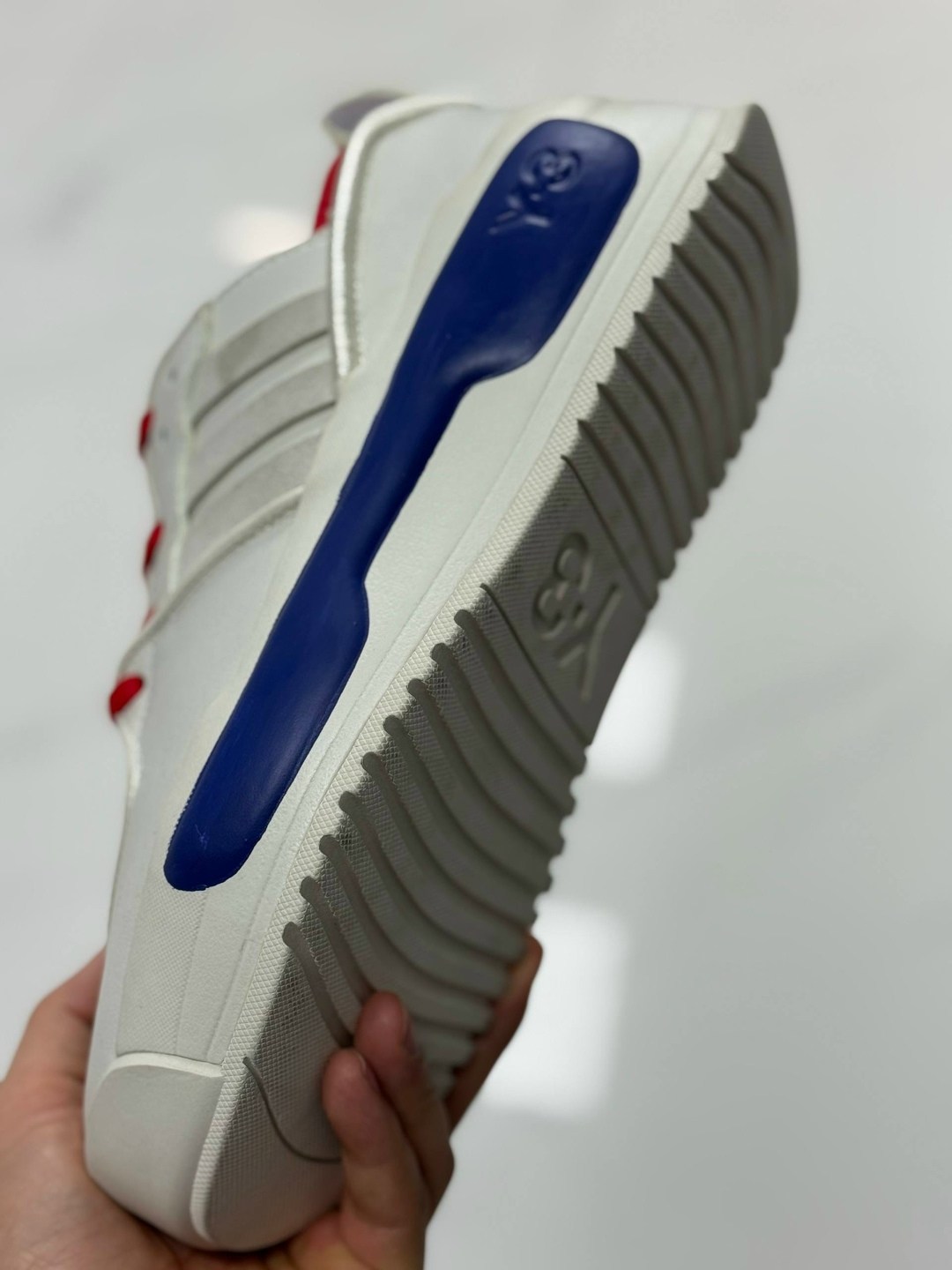 кроссовки adidas,кроссовки мужские adidas,,мужские кроссовки,кроссовки