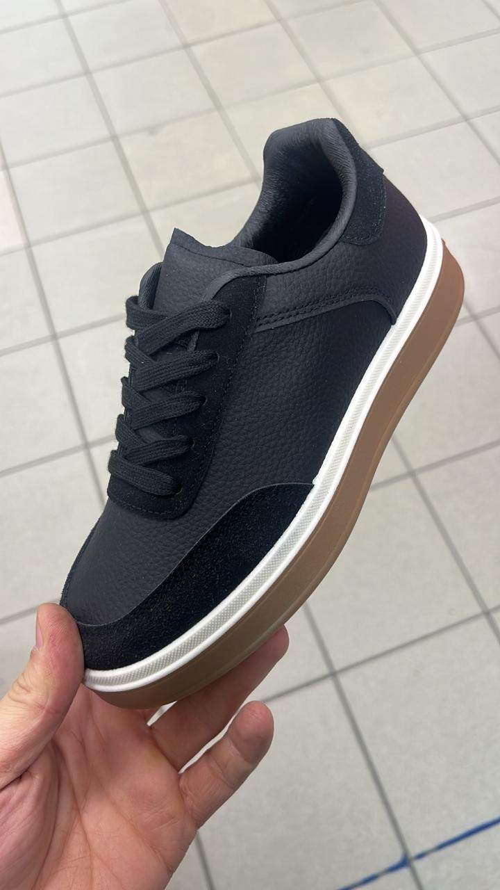 ,кроссовки женские,кроссовки эко,кроссовки ,спортивная