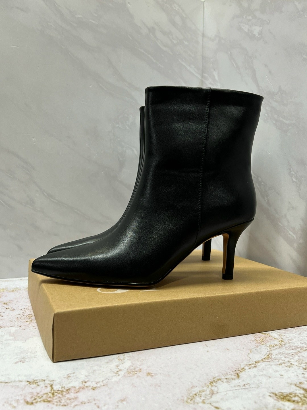 ,ботильоны женские,ботильоны,черные ботильоны,кожаные ботильоны