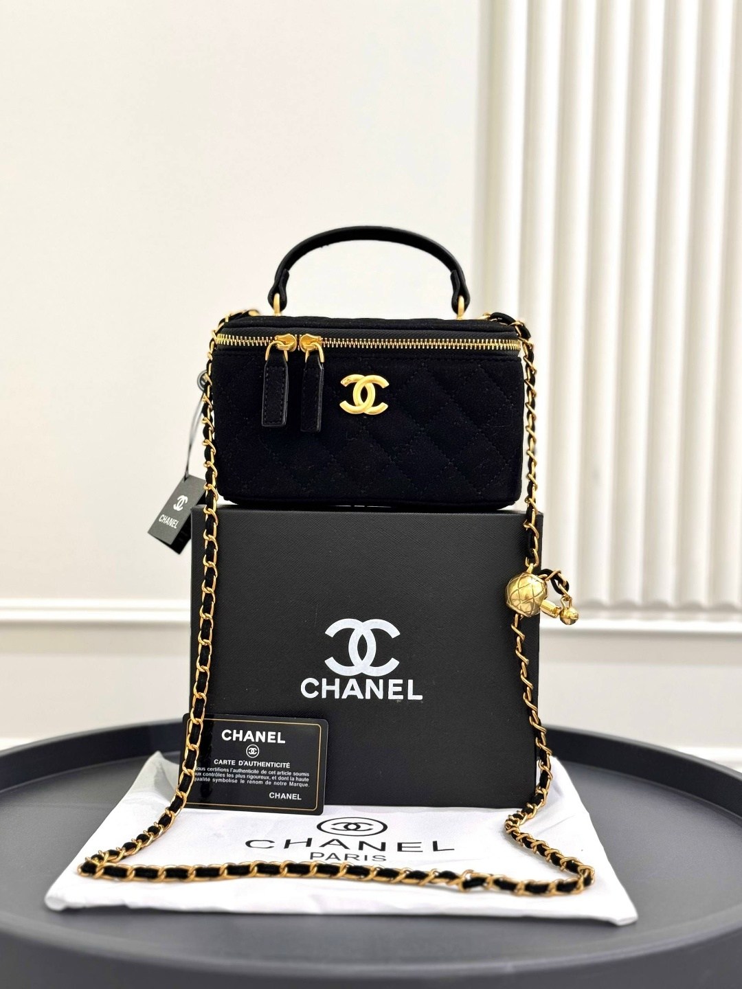 сумка chanel,женская сумка chanel,сумки chanel vanity из натуральной кожи,chanel сумка на плечо,сумка шанель
