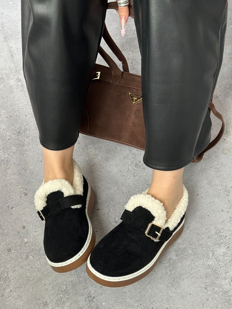 , на плоской подошве,женская ,лоферы зимние,повседневная