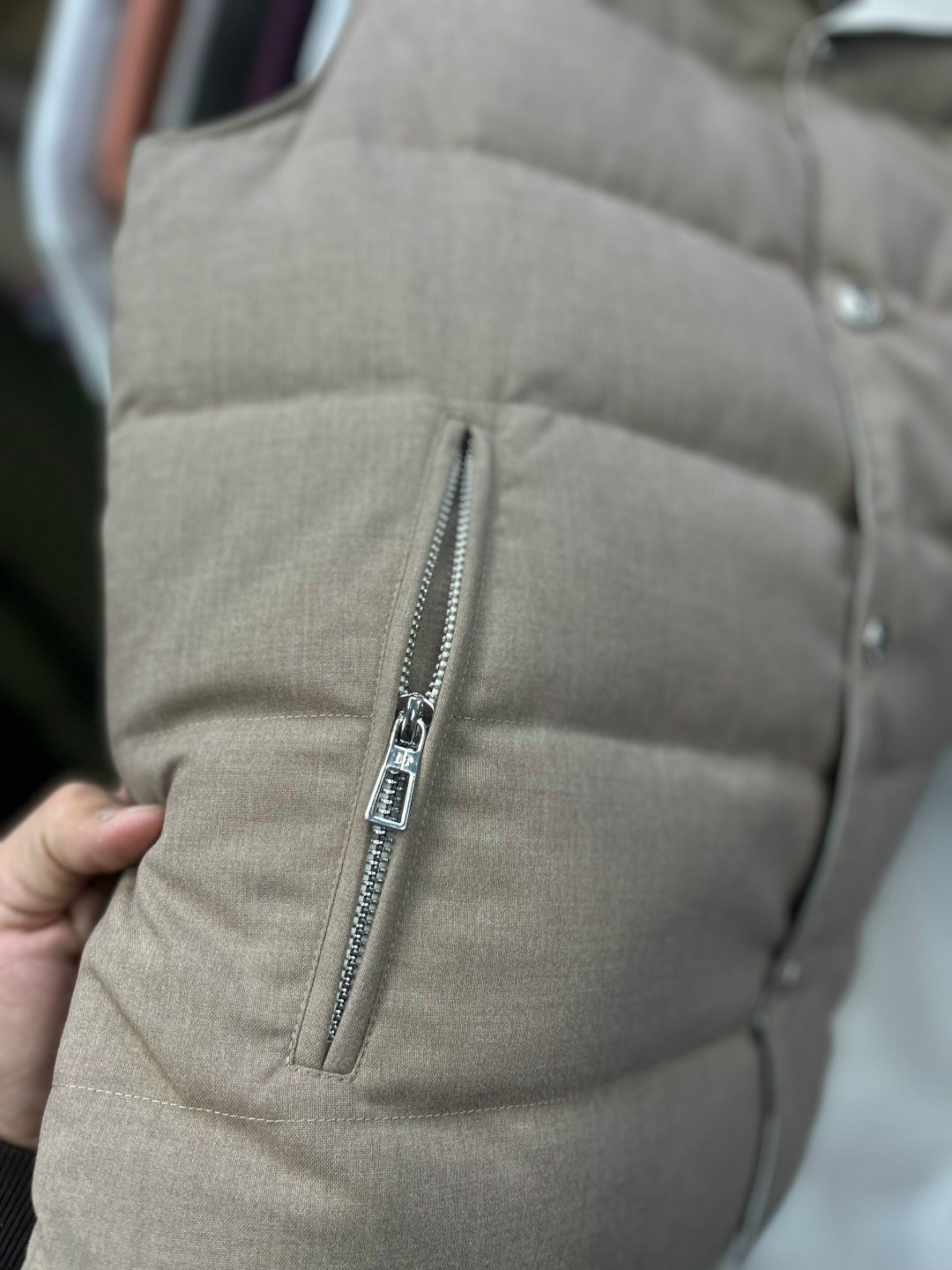 жилет мужской,пуховой жилет,теплый жилет,жилет,жилетка