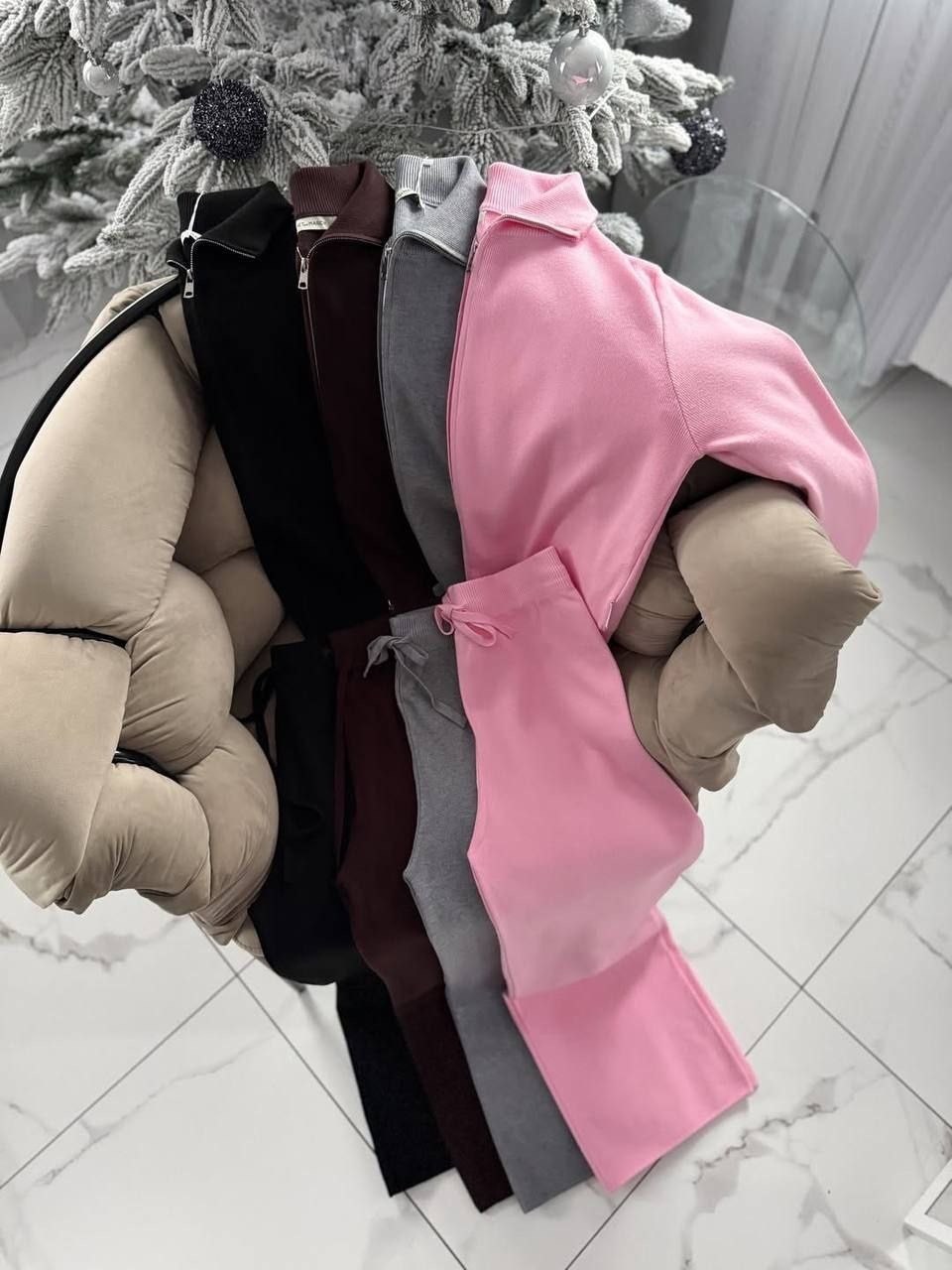 костюм на флисе,трикотажные костюмы,теплый костюм на флисе,костюм женский на флисе,спортивные костюмы на флисе